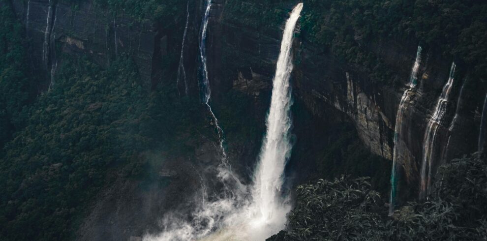 Exploring-Meghalayas-Wonders2